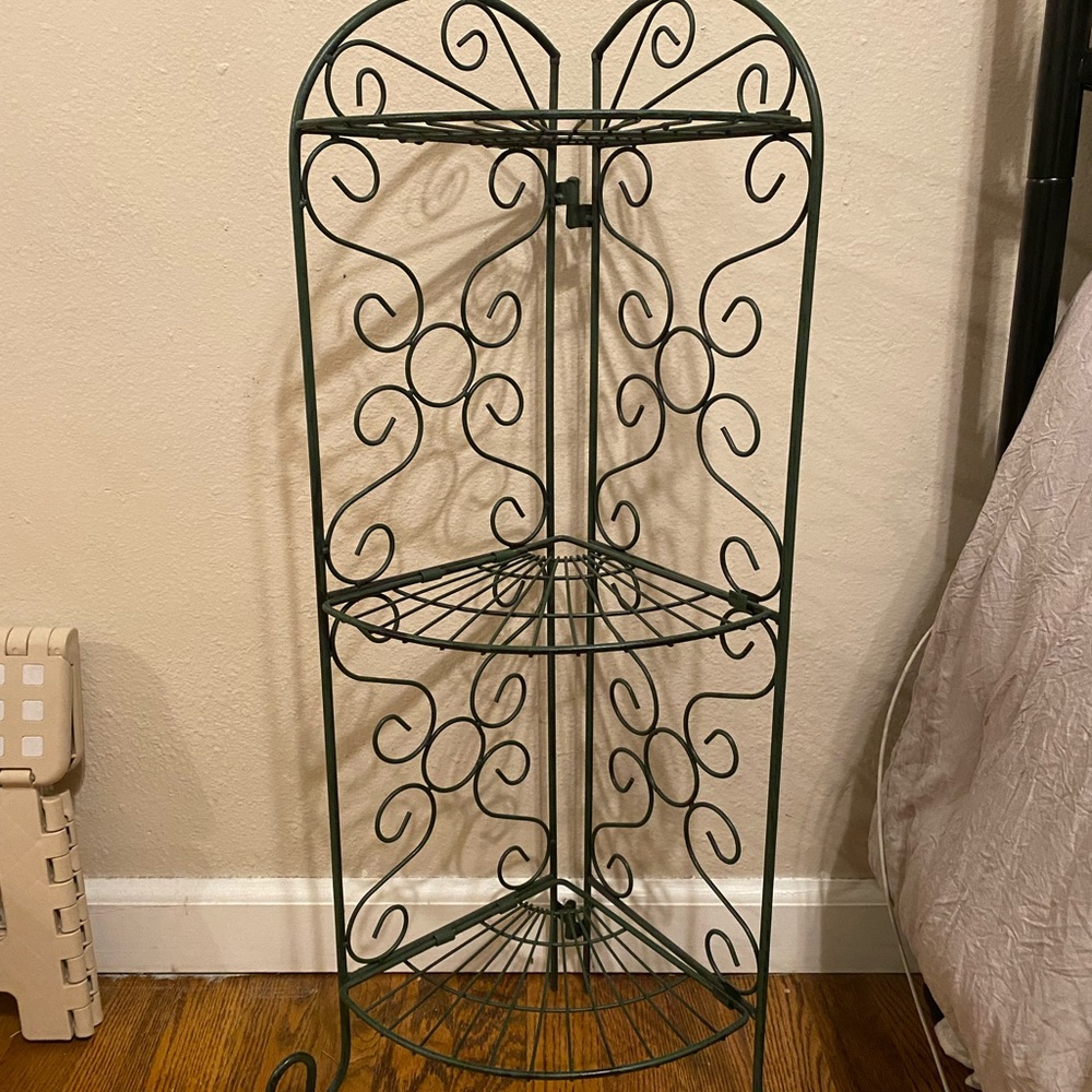 3 tier plant holder